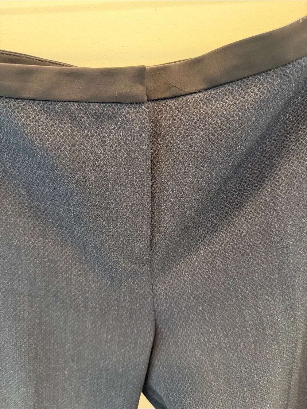 Elie Tahari navy/ black work pants